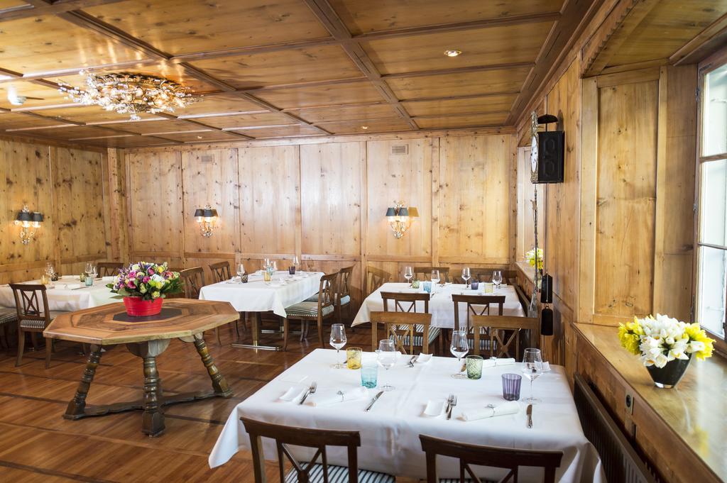 Hotel Weiss Kreuz Malans Kültér fotó